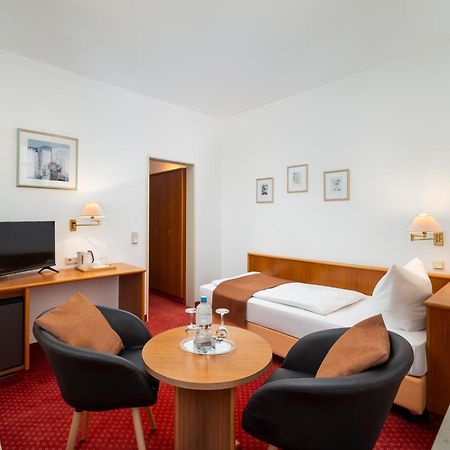 Arkaden Hotel Kelkheim Eksteriør bilde